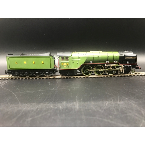 146 - Two Trix Trains OO Gauge Locomotives, Tested Runners, LNER Flying Scotsman 4-6-2 No.4472 and LNER Ho... 