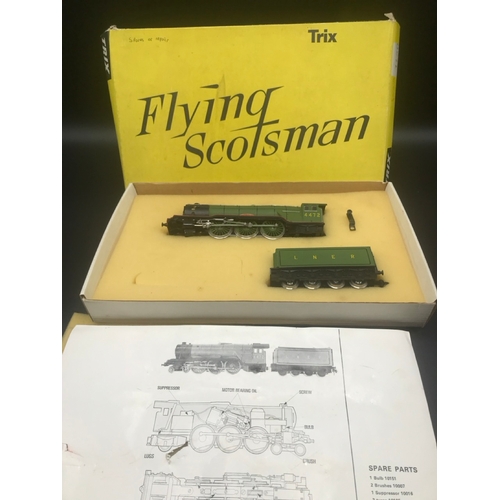 147 - Three Trix 1180 'Flying Scotsman' LNER 4472 Locomotives for Spares or Repair, The most complete has ... 