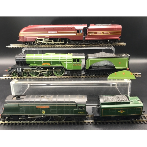 153 - Three 'OO' Hornby Steam Locomotives, Tested Runners, Hornby Class 8P 'Streamlined Coronation' 4-6-2 ... 