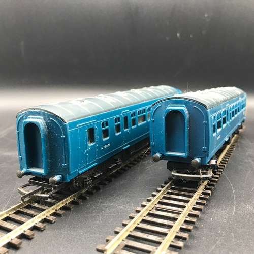 156 - Triang R157/158 DMU M79079/M79632 BR Blue/Yellow Tested Runner (Fair), together with Triang R555/R55... 