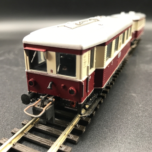 211 - Trix HO Express 32273 Rail-car (Tested Runner on 3-Rail Track) with Lights, DR Triebwagen VT135, Box... 