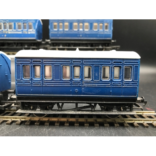 173 - Six 'OO' Hornby Blue 4 Wheel Passenger Carriages 'First/Third' (Made in Britain & China) Varying sha... 