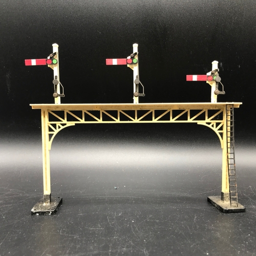 300 - Seven 'OO' Semaphore Railway Signals, includes four Crescent, two Hornby Meccano and incomplete Tria... 