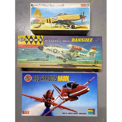 676 - 25 boxed and unbuilt kits, including. Revel, Airfix, Heller & Matchbox. Kits G/boxes P/G. 5400g (25)... 