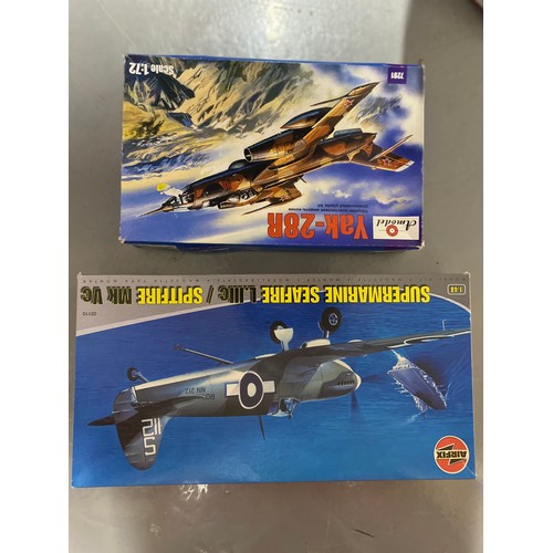 678 - 25 boxed and unbuilt kits, including. Revel, Airfix, Heller & Matchbox. Kits G/boxes P-G. 5400g (25)... 