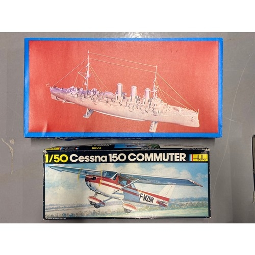 678 - 25 boxed and unbuilt kits, including. Revel, Airfix, Heller & Matchbox. Kits G/boxes P-G. 5400g (25)... 