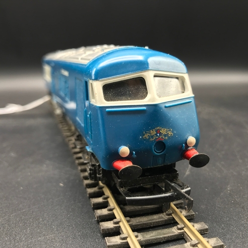 187 - Triang RS52 'The Midland Blue Pullman part-Set' (Class 251 DMU Locomotive + coach) Tested Runner (Fa... 