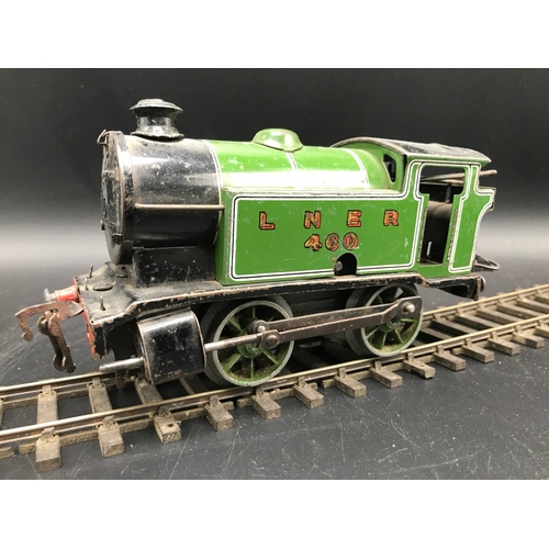 33 - Hornby O Gauge Clockwork Type 101 Tank LNER RN:460 Green without key - Fair (1) 500g