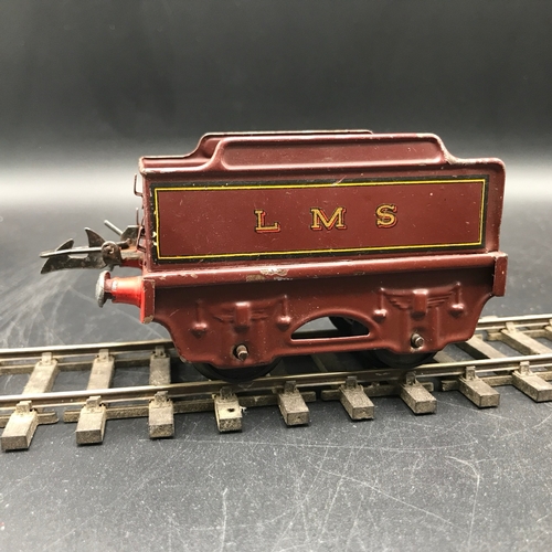 35 - Hornby Meccano 0 Gauge 0-4-0 Type 501 Loco & Tender LMS Maroon No.5600 with key, Loco with Box (Fair... 