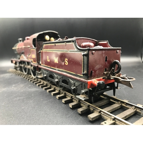 36 - Hornby O Gauge Clockwork LMS 1185 4-4-0 and tender with key - Fair (1) 1000g