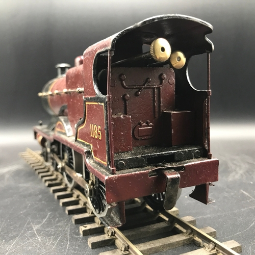 36 - Hornby O Gauge Clockwork LMS 1185 4-4-0 and tender with key - Fair (1) 1000g