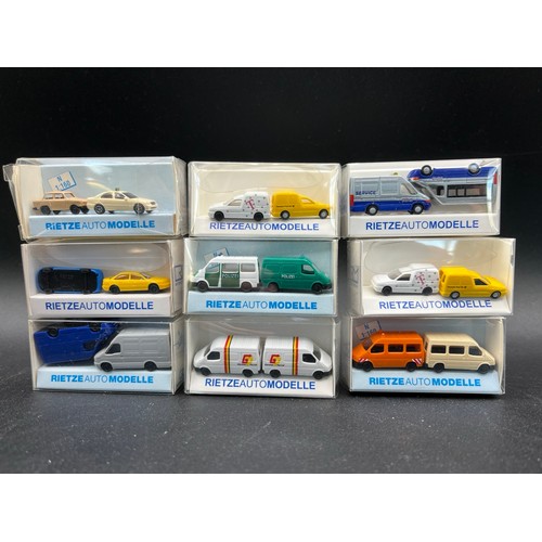321 - 22 items of 'N' gauge 1:160 Scale from Preiser, Hiking, Herpa, Rietze Auto Modelle, Scenic Accents, ... 