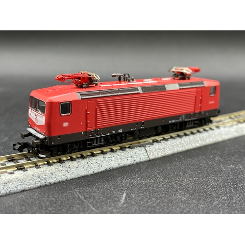 255 - N gauge, Roco BR 112-153-2 electric locomotive of DB, Tested Runner, Lights, Case no lid, Instructio... 