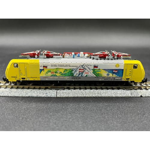 264 - N gauge, Minitrix 12574 N Electric Locomotive E-LOK E 189.920 EP.V 64 Siemens DB, Tested Runner, Lig... 