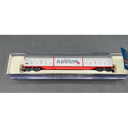 267 - N gauge train of five 'Railion' Rolling-stock wagons from Fleischmann and Electrotren, 'Ready to rol... 