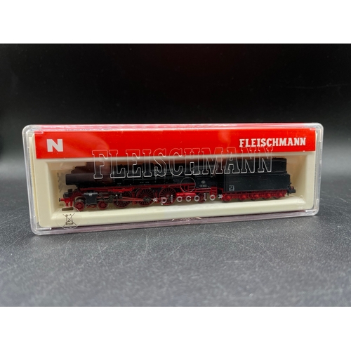 271 - N gauge, Fleischmann Piccolo UEF 01 1066 4-6-2 Steam locomotive with 10-wheel tender, Tested Runner,... 