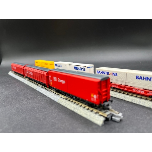 273 - An 'N' Gauge DB Cargo train of six Rolling-stock of various manufacturers with loads shown, two Flei... 