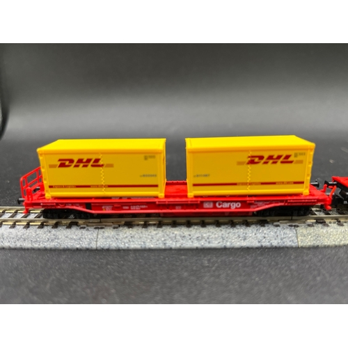 273 - An 'N' Gauge DB Cargo train of six Rolling-stock of various manufacturers with loads shown, two Flei... 