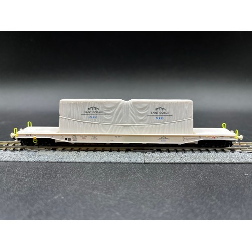 277 - Sixteen 'N' Gauge Wagons from Fleischmann, Roco, Arnold, Trix (some incorrect boxes, one without lid... 