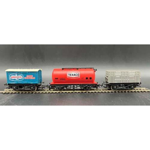 195 - Original 10 Hornby boxed and undisturbed from packaging R413 Operating LMS Mail Coach, R126 Car Tran... 