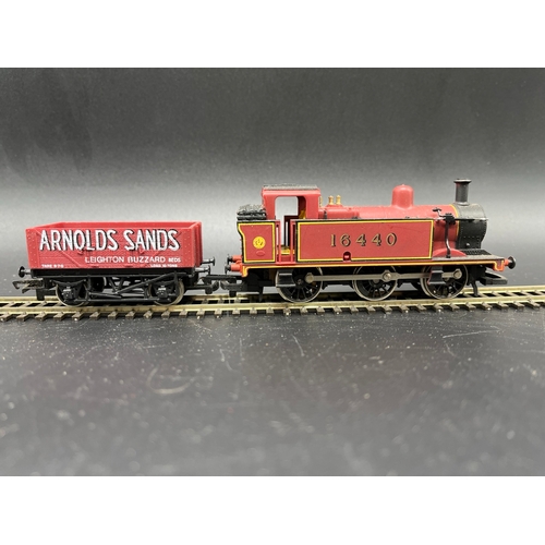 197 - Hornby R052 Class 3F Jinty 0-6-0T 16440 in LMS Maroon with Arnold Sands wagon, Tested Runner - Loco/... 