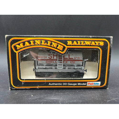 199 - Fourteen Boxed ‘00’ gauge Rolling-stock, Airfix five plank wagon ‘Spencer’, Five plank wagon GWR 12 ... 