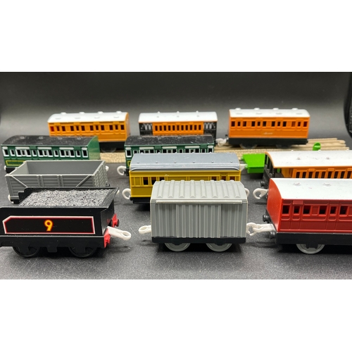 780 - A Gigantic collection of Tomy Thomas and Friends play rail of Trackmaster  Brown, Light blue and Dar... 