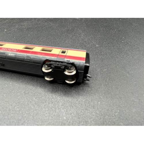 282 - N Gauge Seven Car Train, Roco Tee VT 11.5 BR 601 Helvetia 02167A along with 02168A, Loco Tested, Som... 