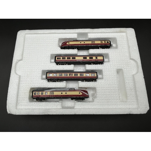 282 - N Gauge Seven Car Train, Roco Tee VT 11.5 BR 601 Helvetia 02167A along with 02168A, Loco Tested, Som... 