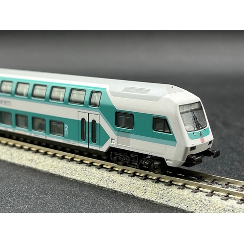 286 - A rake of four DB Bi-level Cars, includes Fleischmann 8123K 2nd class double-deck control cab car, t... 