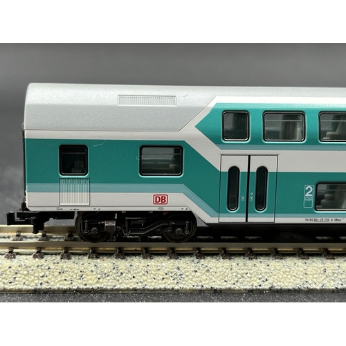 286 - A rake of four DB Bi-level Cars, includes Fleischmann 8123K 2nd class double-deck control cab car, t... 