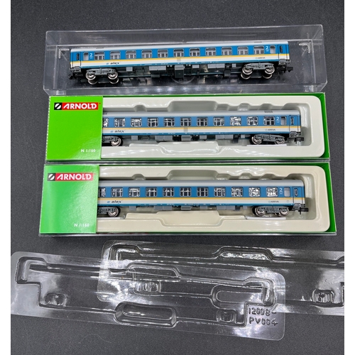 288 - Rake of three Arnold HN4073 Coach set “ALEX (ARRIVA Länderbahn Express)” with 3 coaches, each 2nd Cl... 