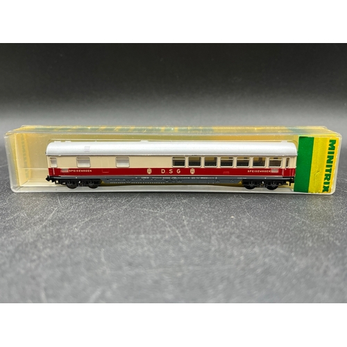 289 - 8 'N' Gauge European Coaches from Fleischmann, Minitrix and Kato, includes correctly cased Fleischma... 