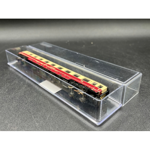 289 - 8 'N' Gauge European Coaches from Fleischmann, Minitrix and Kato, includes correctly cased Fleischma... 