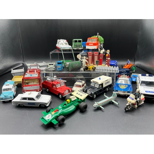 605 - A mixed Lot of mostly Dinky and Corgi die-cast, includes Dinky Toys Johnston Road Sweeper in working... 