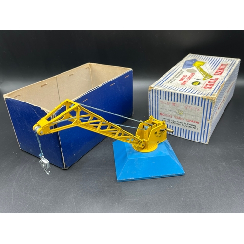 606 - Dinky Toys 752 Goods Yard Crane (Good) operable with box (Fair), together with various Dinky accesso... 