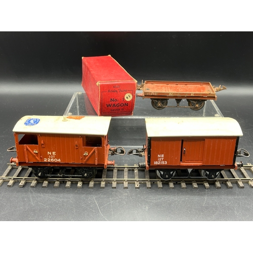 41 - 12 Hornby Meccano O Gauge Rolling-stock, includes LMS Green/White Hopper Wagon & Brake Van (G), No.1... 