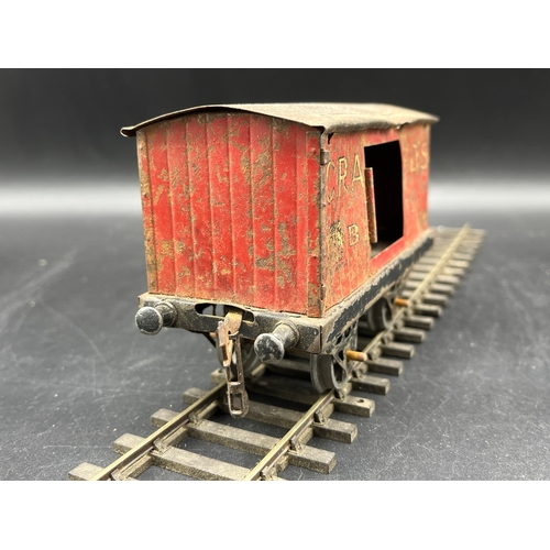 43 - Hornby Meccano Gauge O SR Goods Brake Van and Crawford's Biscuits Wagon - Poor (2) 400g