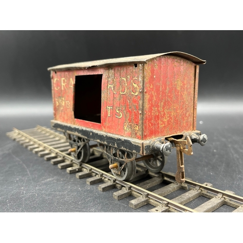 43 - Hornby Meccano Gauge O SR Goods Brake Van and Crawford's Biscuits Wagon - Poor (2) 400g