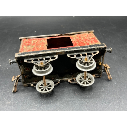 43 - Hornby Meccano Gauge O SR Goods Brake Van and Crawford's Biscuits Wagon - Poor (2) 400g