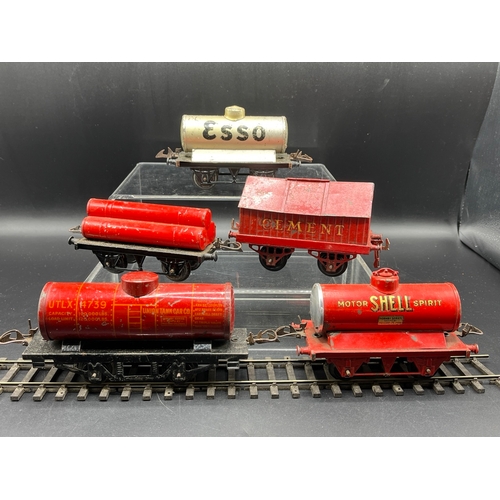 44 - 5 Hornby Meccano Gauge O UTLX 4739 Union Tank Car Co. Oil wagon, Shell Motor Spirit Tank wagon, Esso... 