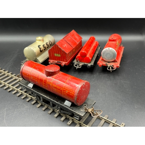 44 - 5 Hornby Meccano Gauge O UTLX 4739 Union Tank Car Co. Oil wagon, Shell Motor Spirit Tank wagon, Esso... 