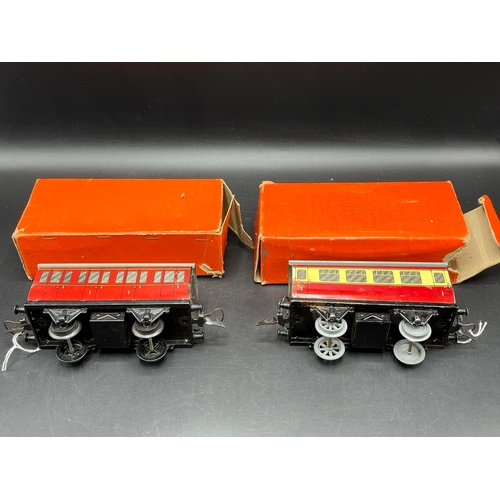 46 - Four Hornby Meccano Gauge O Coaches, includes 1924-27 LNER Passenger Brake Van with Box, 1st Class C... 