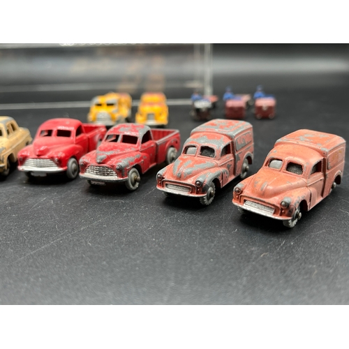 614 - 35 Dinky Dublo die-cast vehicles in original play-worn condition, just one taxi loose from chassis, ... 