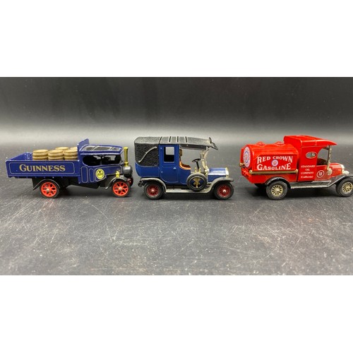 617 - Collection of Die-cast Vehicles. Corgi, Oxford, Lledo, Days Gone. (7 boxed, 5 unboxed). G/VG. 2800g.... 