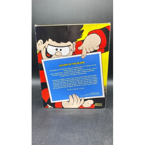 618 - Lledo Beano limited edition box set 2005 & Dandy DA1002. (2). G/VG. 1000g.