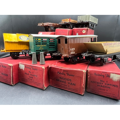 47 - 7 Hornby Gauge O Boxed Wagons, includes SR No.1 Milk Traffic Van with two churns and working doors, ... 