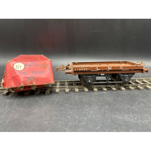 47 - 7 Hornby Gauge O Boxed Wagons, includes SR No.1 Milk Traffic Van with two churns and working doors, ... 