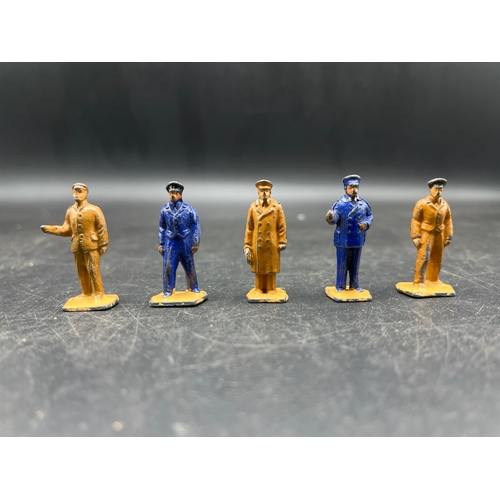 69 - Dinky Toys 'O' gauge Model Railways sets. Set No. 4 - Engineering Staff, Comprising 5 Figures in ori... 