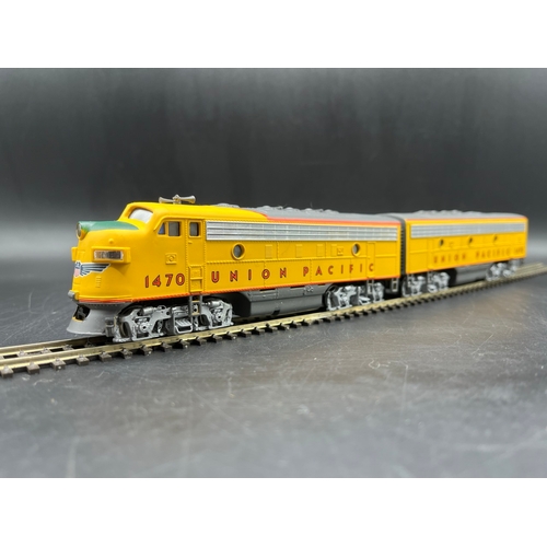 223 - Bachmann Plus EMD F7A & EMD F7B Union Pacific No.1470 Principal Bo-Bo Loco and also motorised DPU Bo... 